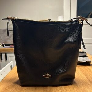 black coach crossbody/hobo